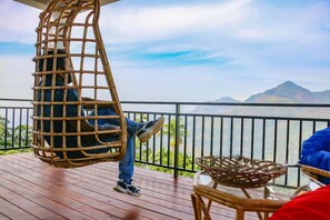 Deluxe Room, Balcony, Mountain View | Mountain view