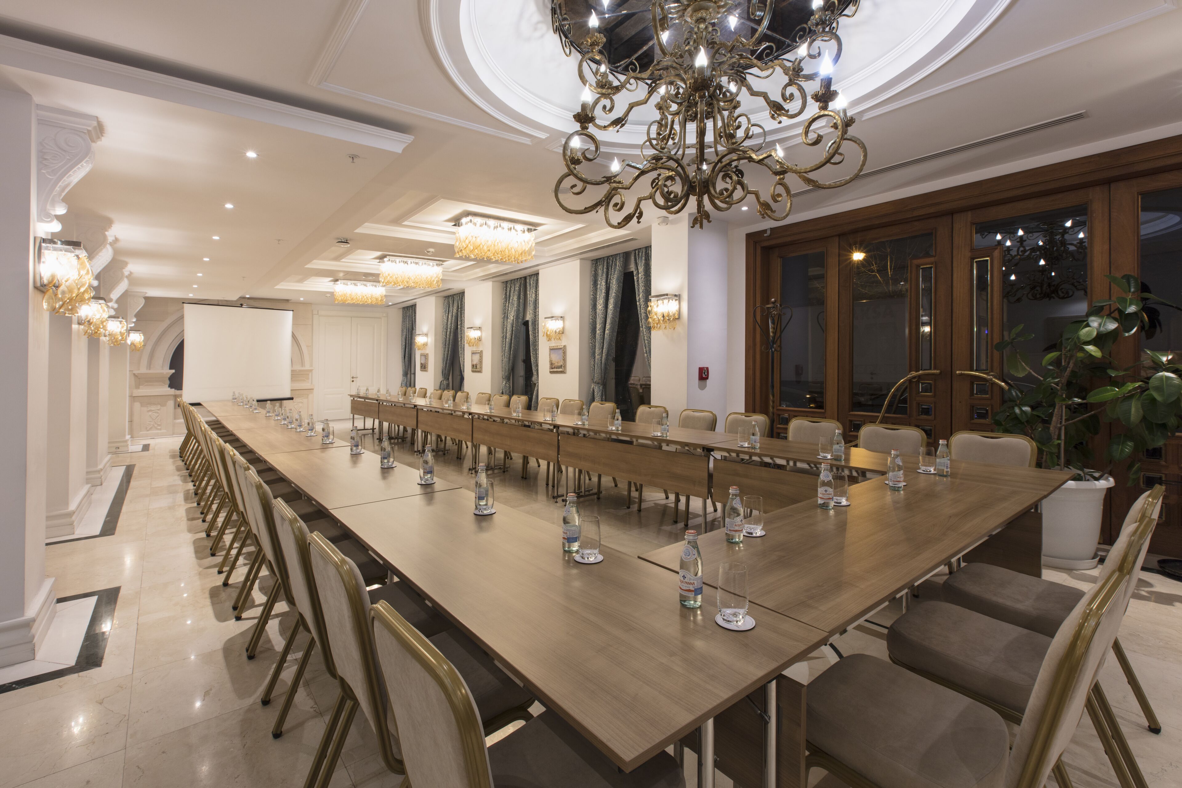 Photo - Xheko Imperial Luxury Hotel & SPA