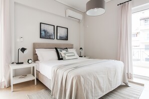 Apartment | 2 bedrooms, desk, laptop workspace, blackout curtains - UPSTREET Superb & Comfy 2 BD Apt-Marousi (Marousi)