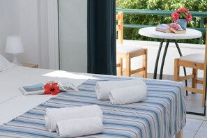 Apartment, 1 Schlafzimmer, eingeschränkter Meerblick (1st floor) | Blick vom Balkon