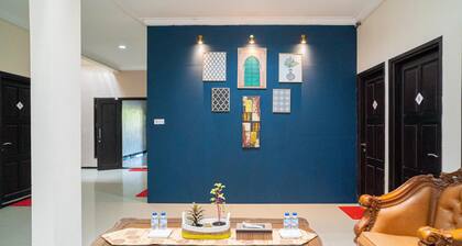 RedDoorz Syariah near Marvell City Mall 2