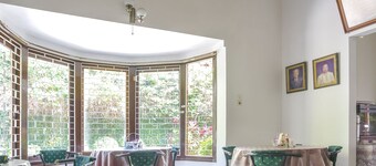 RedDoorz Plus near Brawijaya Museum