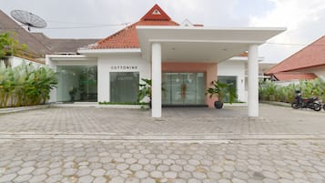 Depan hartanah