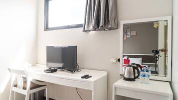 Masa, ücretsiz kablosuz İnternet