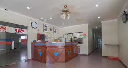 RedDoorz near Nagoya Citywalk Batam 2