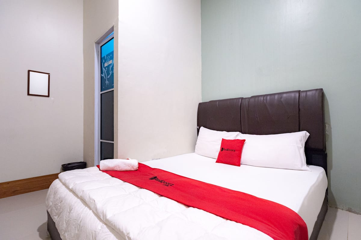 Double Room | Desk, soundproofing, free WiFi