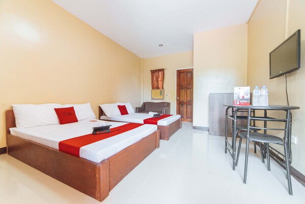 Family Room | Free WiFi