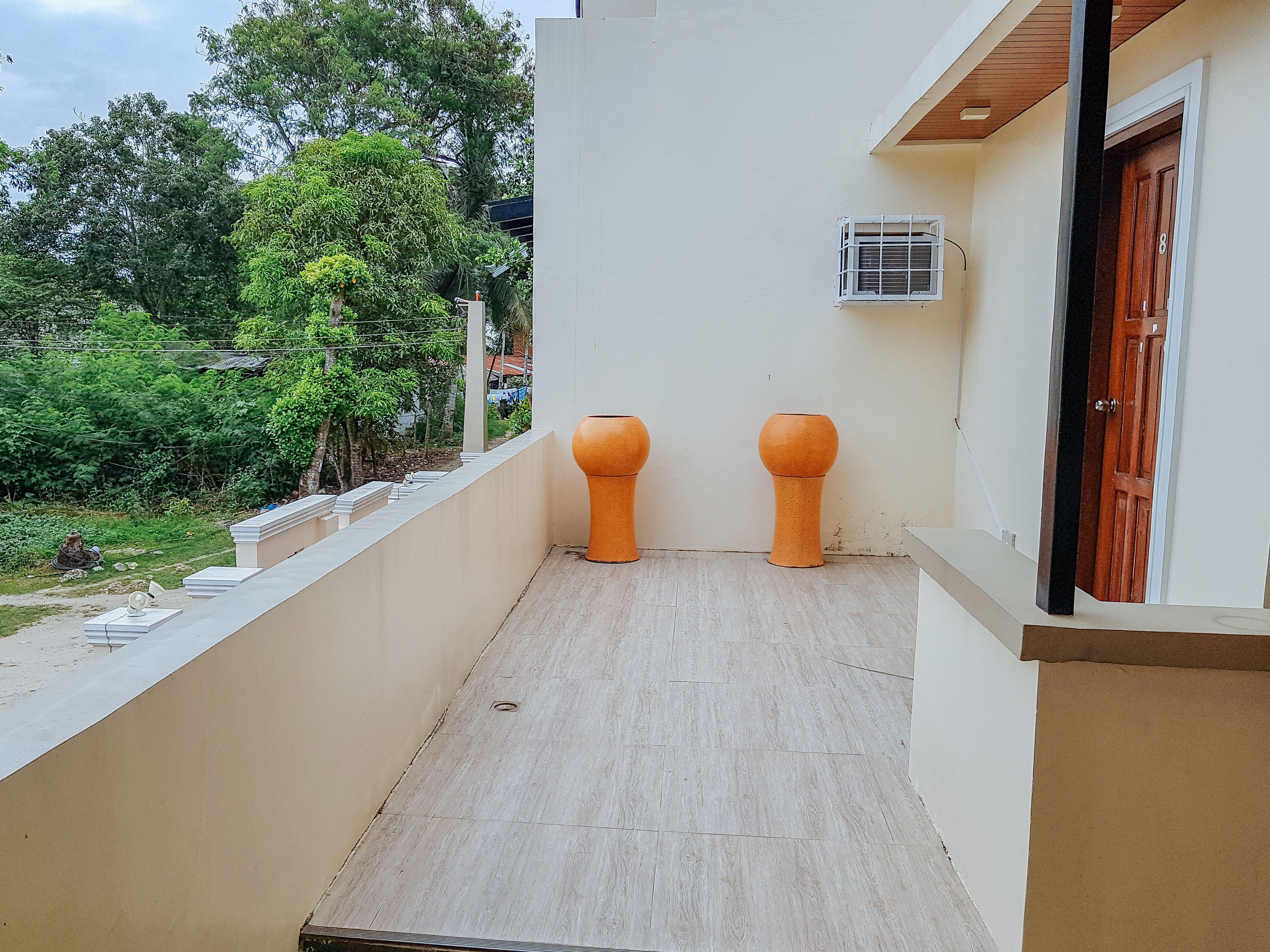 Foto - RedDoorz @ Caimito Drive Dampas