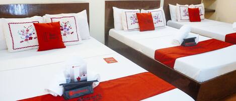 Family Room | Free WiFi