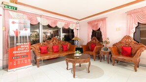 Khu tiếp khách ở sảnh