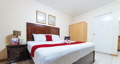 RedDoorz @ Clarkview 21st Street Angeles City