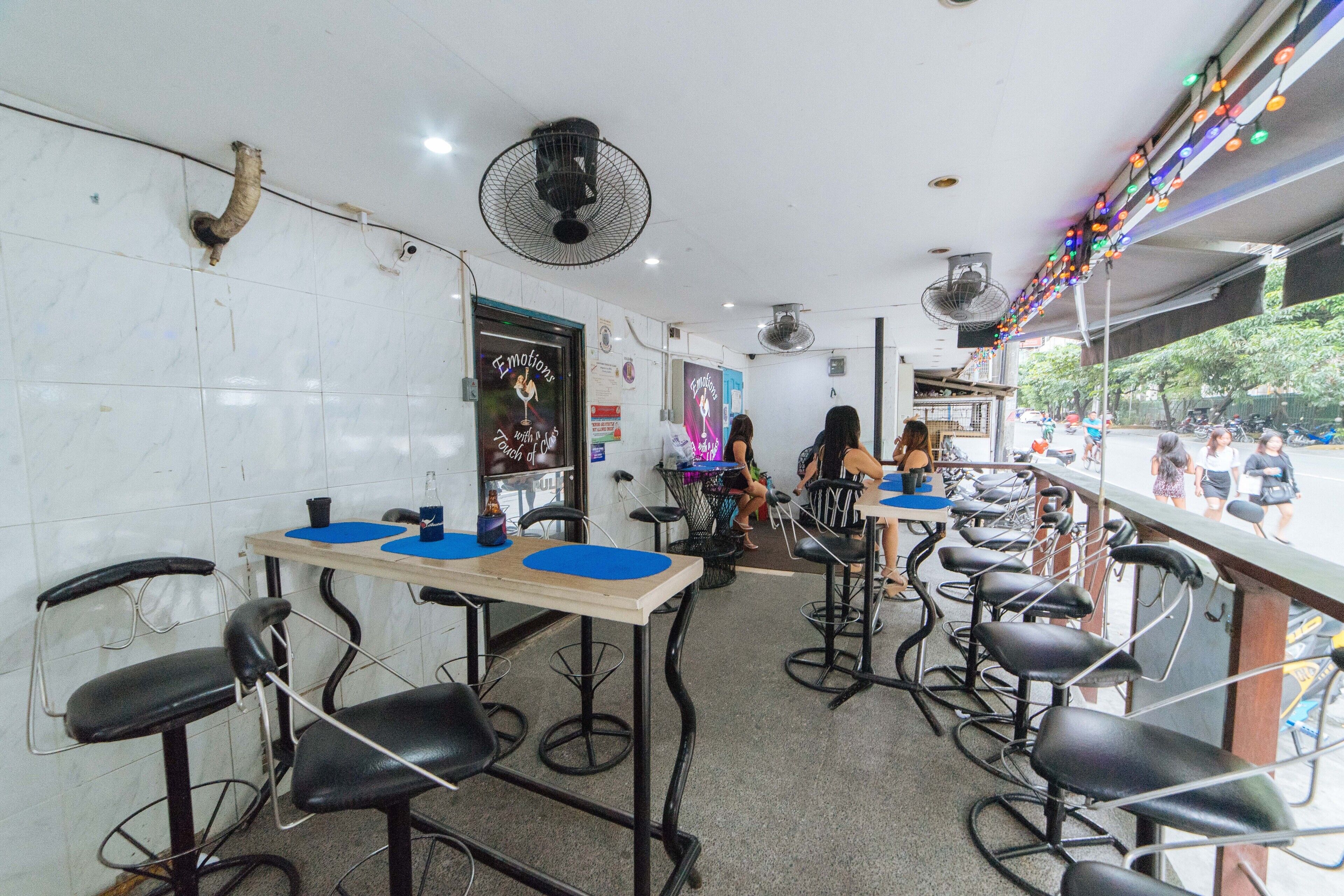 Photo - RedDoorz @ Clarkview 21st Street Angeles City