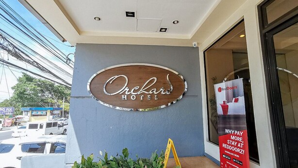 Unclassified image, 1 of 37, button - RedDoorz near Robinsons Cybergate Davao 2 (Davao)