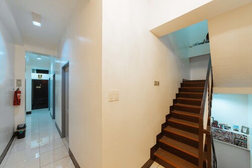 RedDoorz @ Plaza Jaro Iloilo