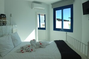 2 makuuhuonetta, silitysrauta/-lauta, ilmainen Wi-Fi, vuodevaatteet