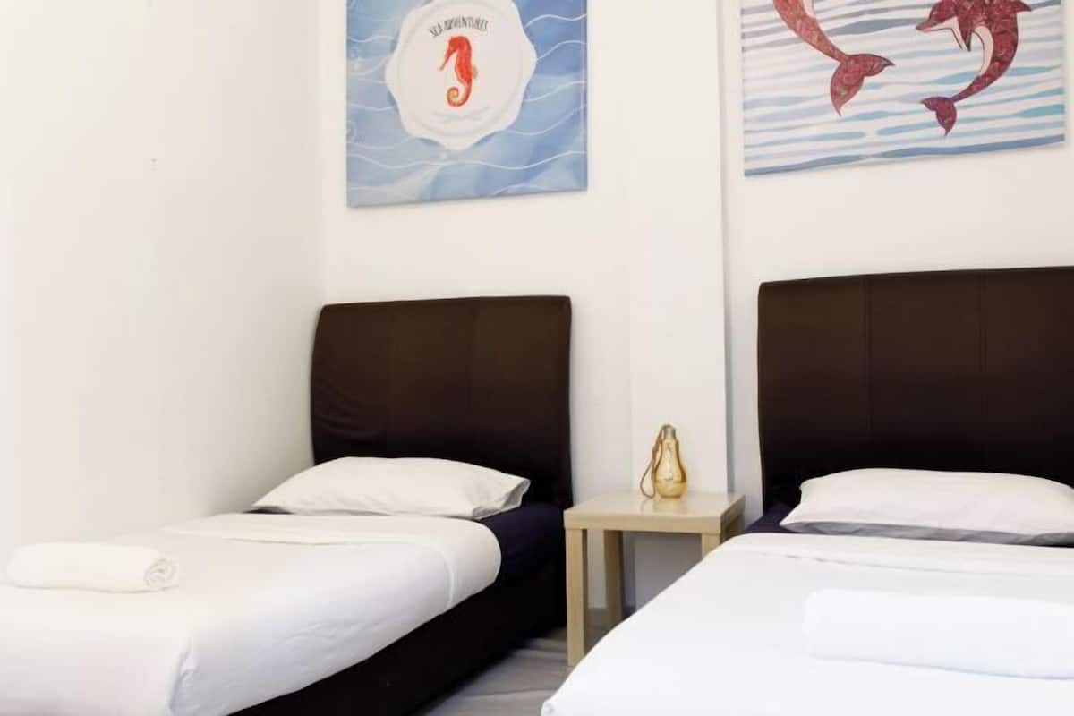 Desk, free WiFi, bed sheets