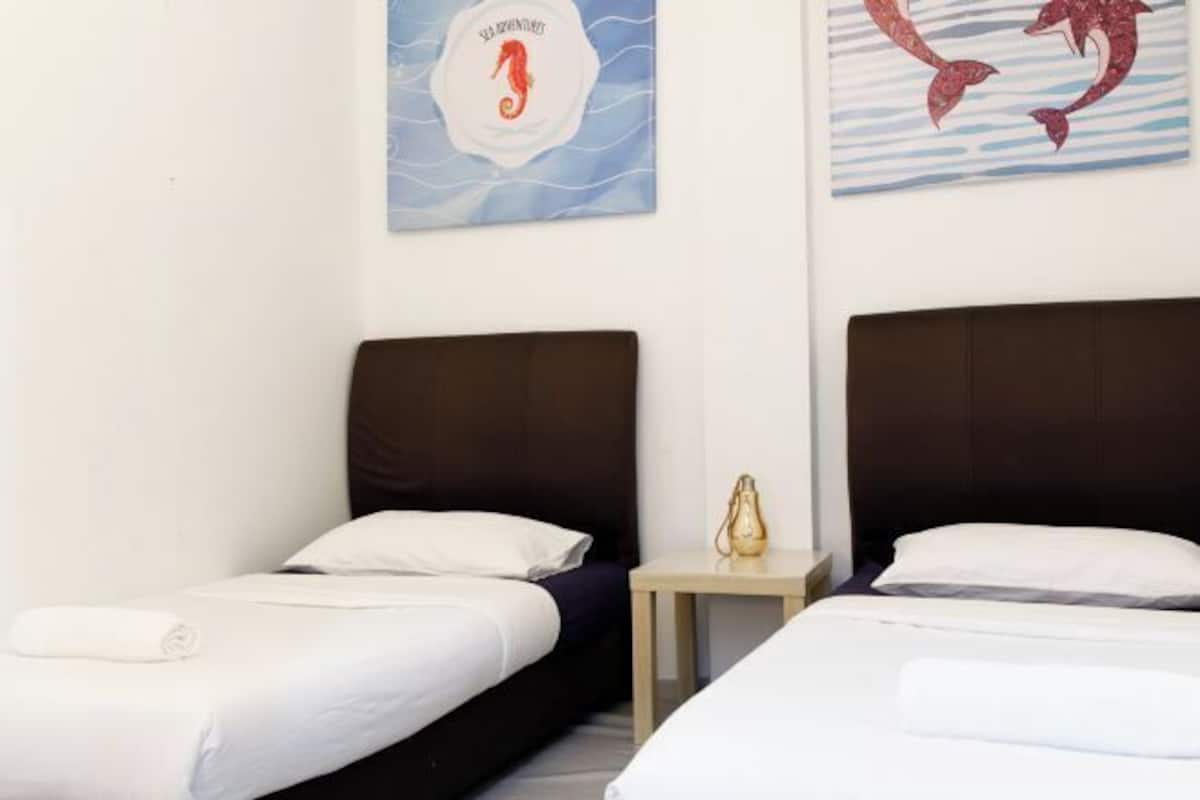 Schreibtisch, kostenloses WLAN, BettwÀsche