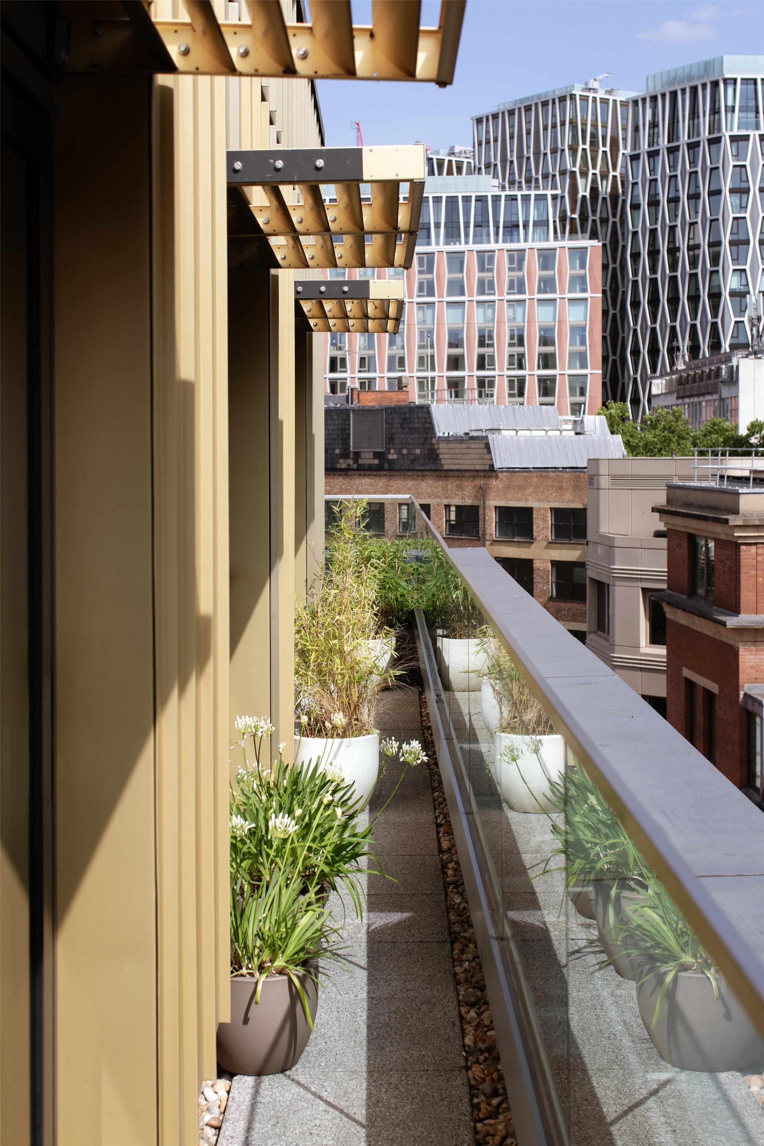 Rom, 3 soverom (The Astor Residence) | Terrasse/patio