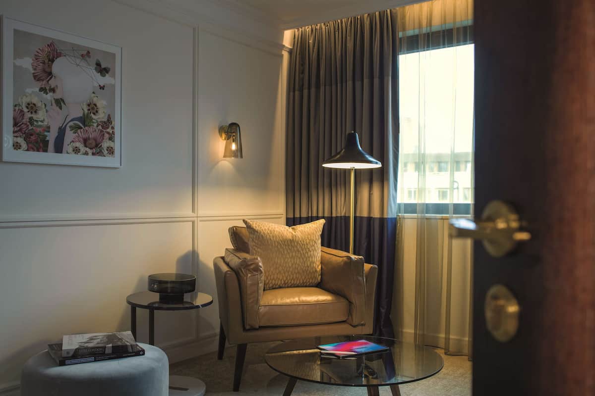 Room, Multiple Beds | Minibar, in-room safe, individually decorated, individually furnished