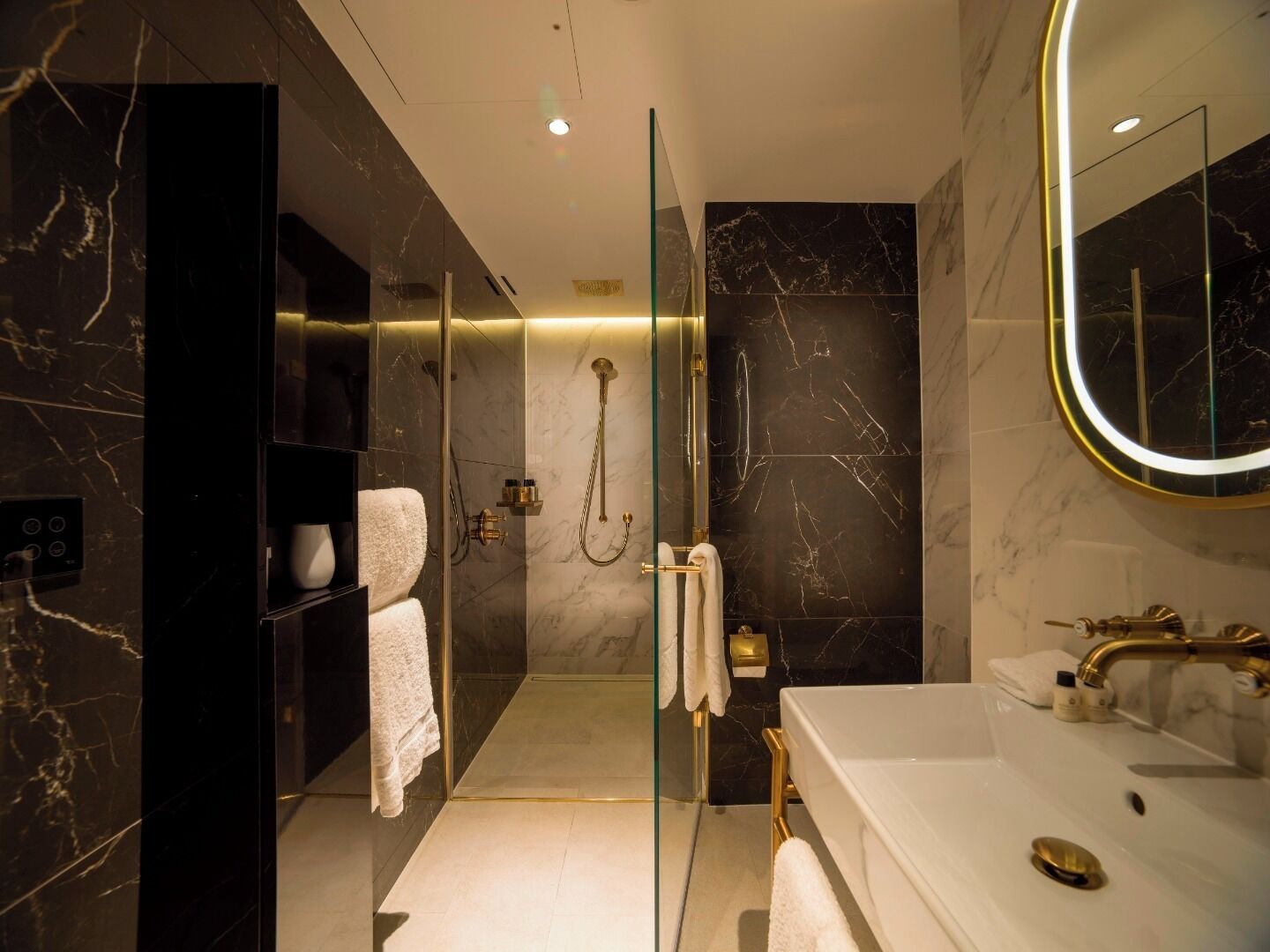 Photo - The Guardsman - Preferred Hotels and Resorts