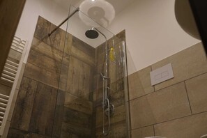 Haartrockner, Handtücher