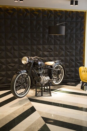 Bicycling - Emens Hotel (Izmir)