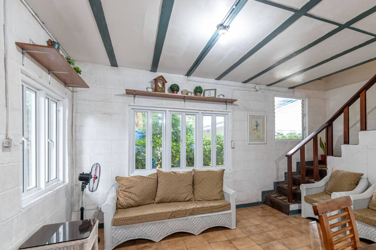 Villa 1 | Rollaway beds, bed sheets