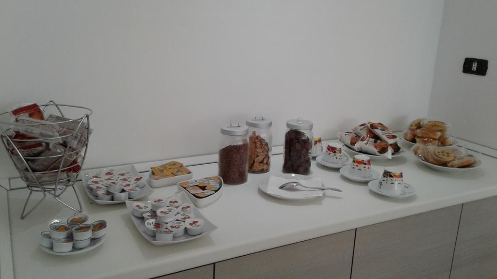 Bao gồm bữa sáng đặc sản địa phương hàng ngày 