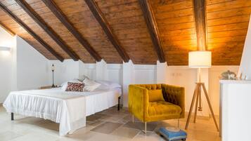 Studiosuite | Strykejern/-brett, barnesenger, wi-fi (inkludert) og sengetøy