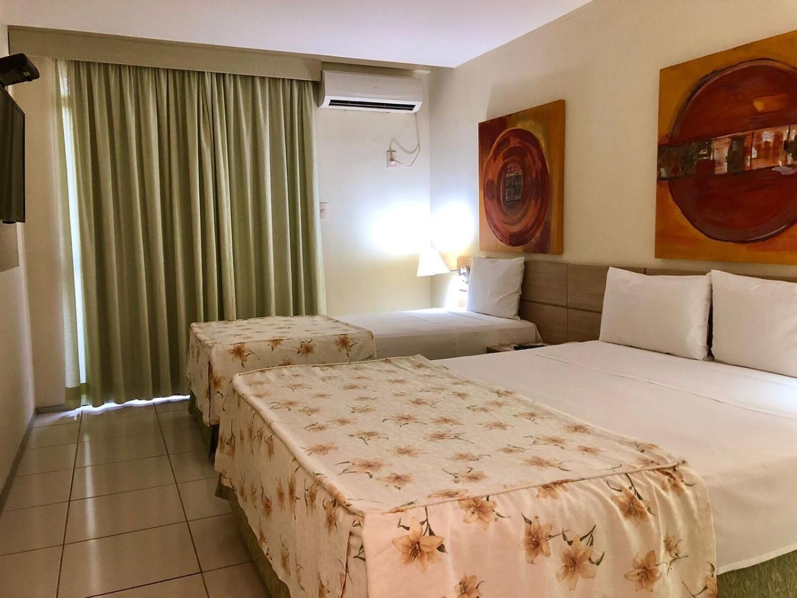 1 bedroom, minibar, in-room safe, laptop workspace