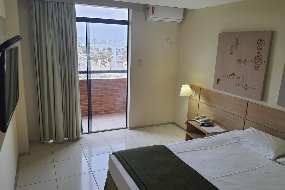 1 bedroom, minibar, in-room safe, laptop workspace