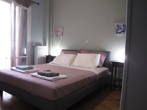 1 bedroom, iron/ironing board, free WiFi