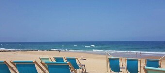 Seignosse Ocean, apartment studio, 200m from the beach and shops, view of the dunes and water...