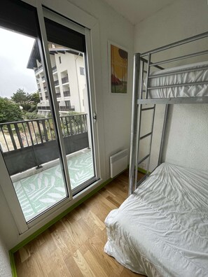 2 bedrooms - Seignosse Ocean, apartment with two bedrooms, 5min from the beach and town center, 5 people (SEIGNOSSE)