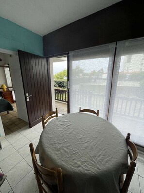 Dining - Seignosse Ocean, apartment near the beach and town center, 4 people (SEIGNOSSE)