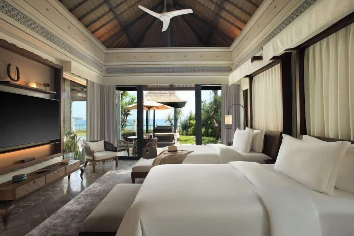Ropa de cama de alta calidad, colchones viscoelásticos, minibar
