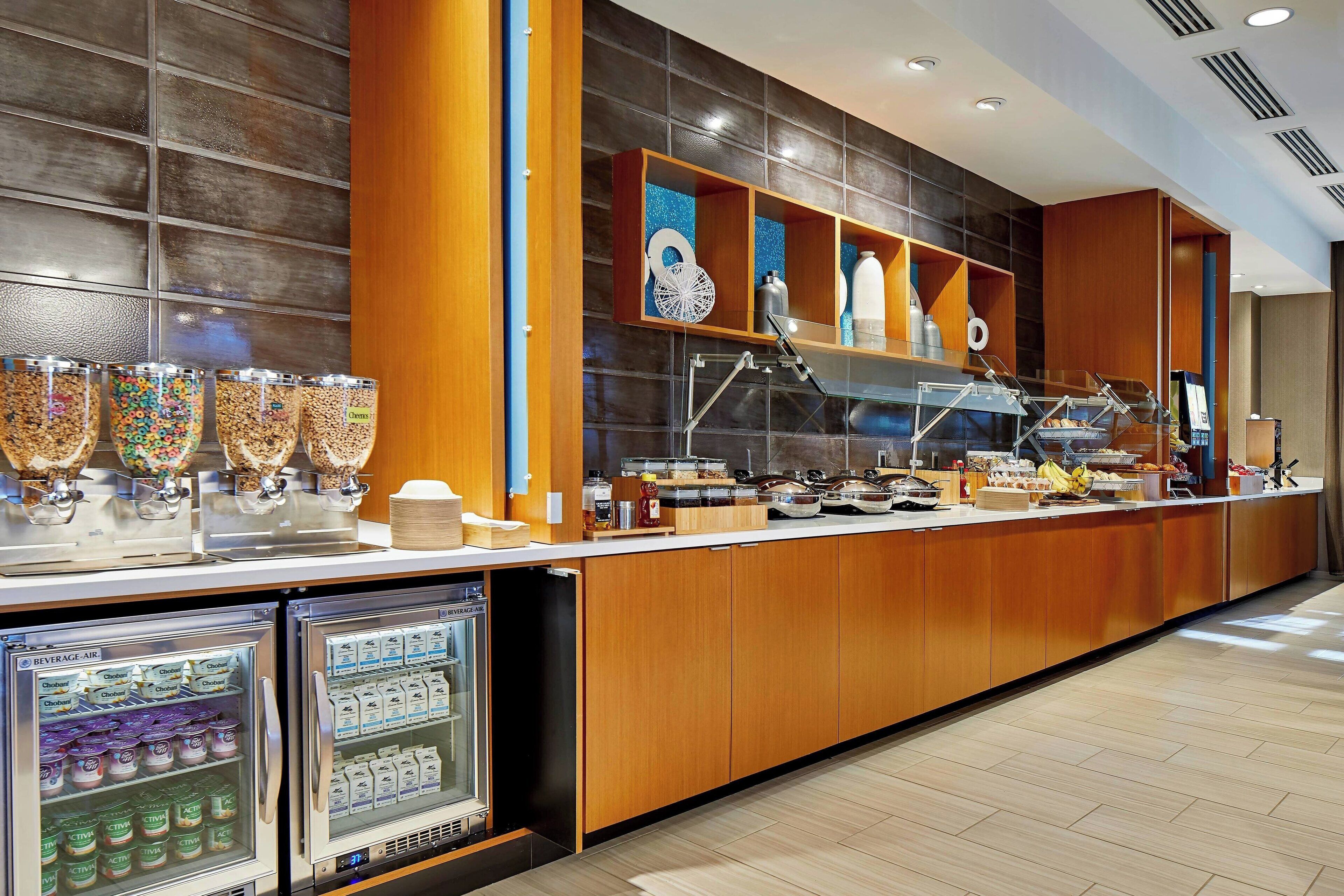 free daily buffet breakfast