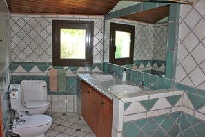 Ferienhaus, 4 Schlafzimmer | Badezimmer