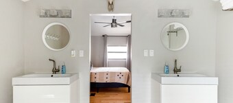 Lady Bird House ATX walk to Rainey, Cesar Chavez and 6 street