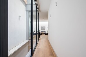 Hallway - Hausd - Oxford Street (London)