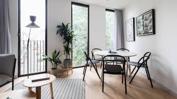Luxury Suite, 3 Bedrooms | In-room dining