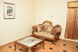 TV - LJ Grand Resort (Asaba)