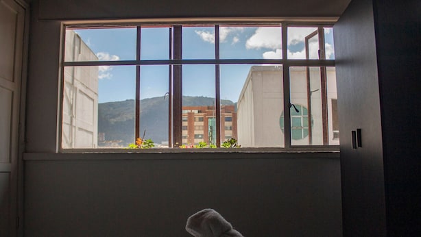 Habitación Doble Pacifico, Baño Privado, Vista a la Ciudad | Blendingsgardiner, wi-fi (inkludert) og sengetøy
