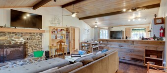 3 Mi to Heavenly Mountain Resort: Home w/ Deck