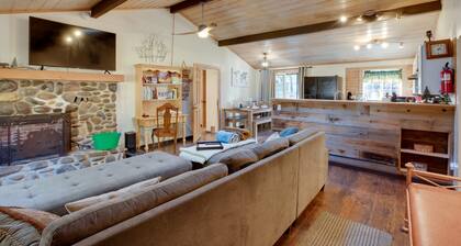 3 Mi to Heavenly Mountain Resort: Home w/ Deck