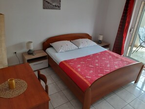 2 chambres, accès à Internet, literie fournie