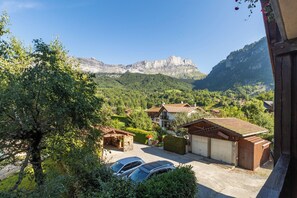 Property grounds - Appartement La Sauvageonne, Servoz (Chamonix), France (Servoz (Chamonix))