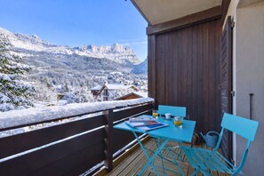 Fantastic view from Balcony - Apt La Sauvageonne in Servoz Balcony & Mountain views, Servoz (Chamonix), France (Servoz (Chamonix))