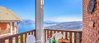 Nicoletta's Lake View Stresa, Stresa, Italy