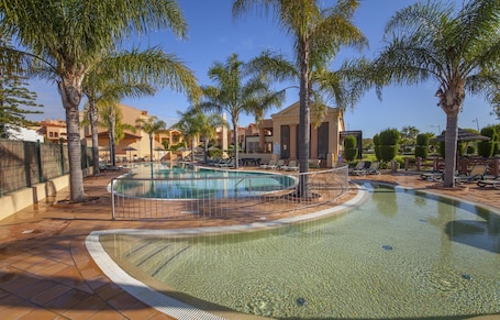 Apartment (2 Bedrooms) | Floor plan